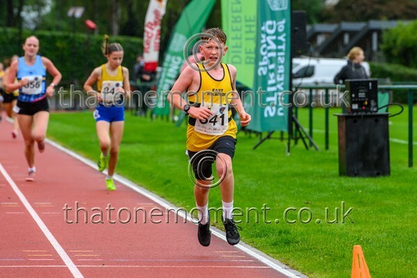 Monument25-917796 - Set One