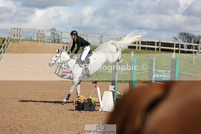 240419A-155219-08996 - Cls 10, 2 Star Big Tour 145cm  15.45 to 16.35 break