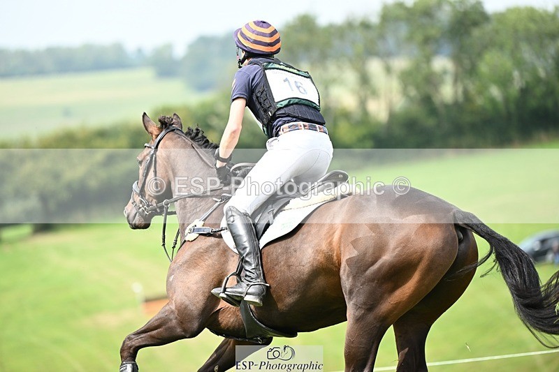 240831A-124207-02695 - 016-Max.Forster-FLO.CORMINT