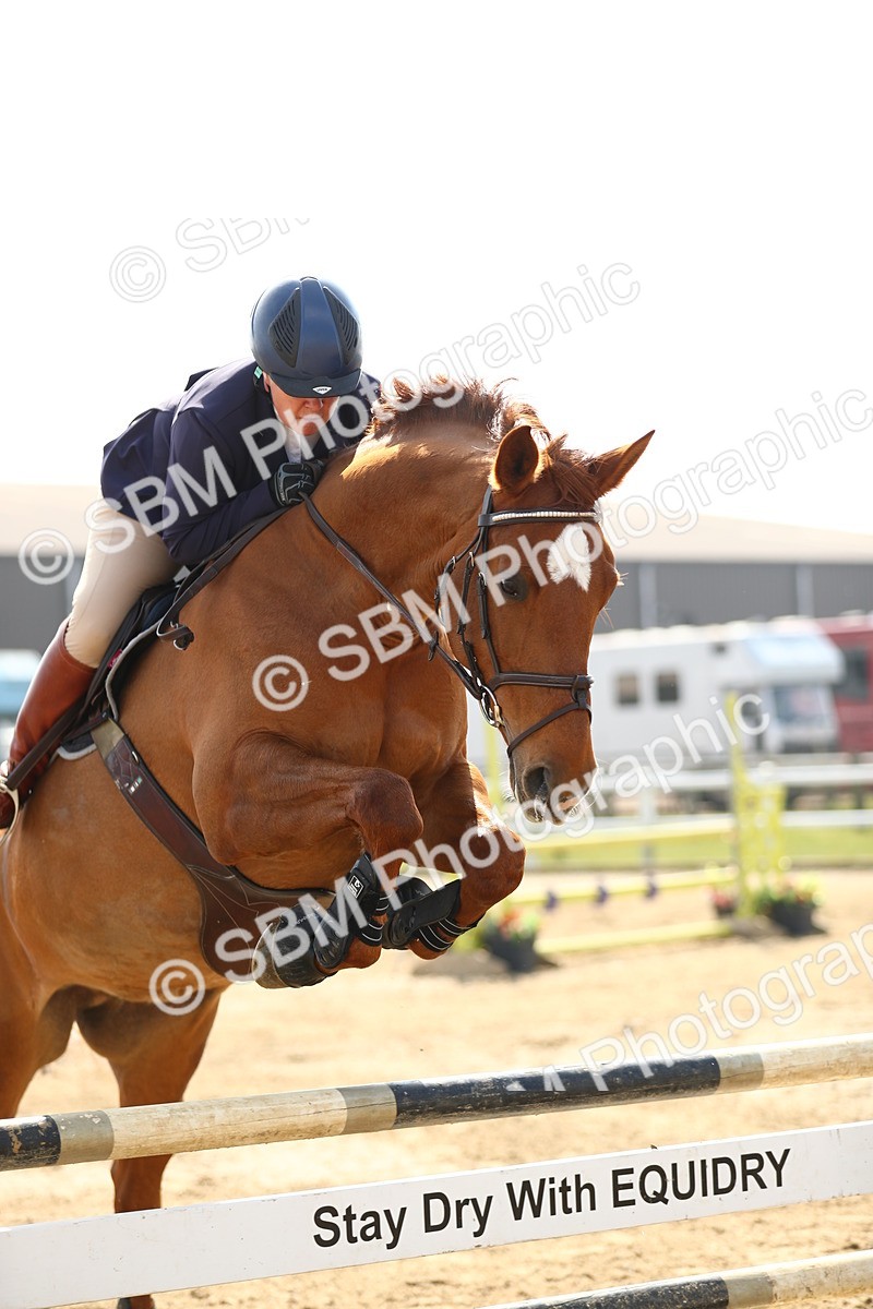 SBM_002288 - Class 9 - Senior Discovery - 1.00m