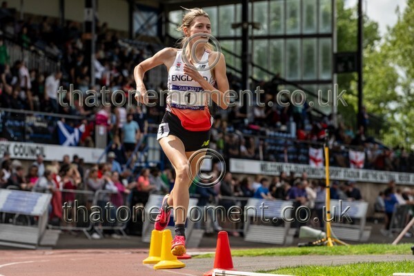 SIAB23-914976 - Track Female Set Two
