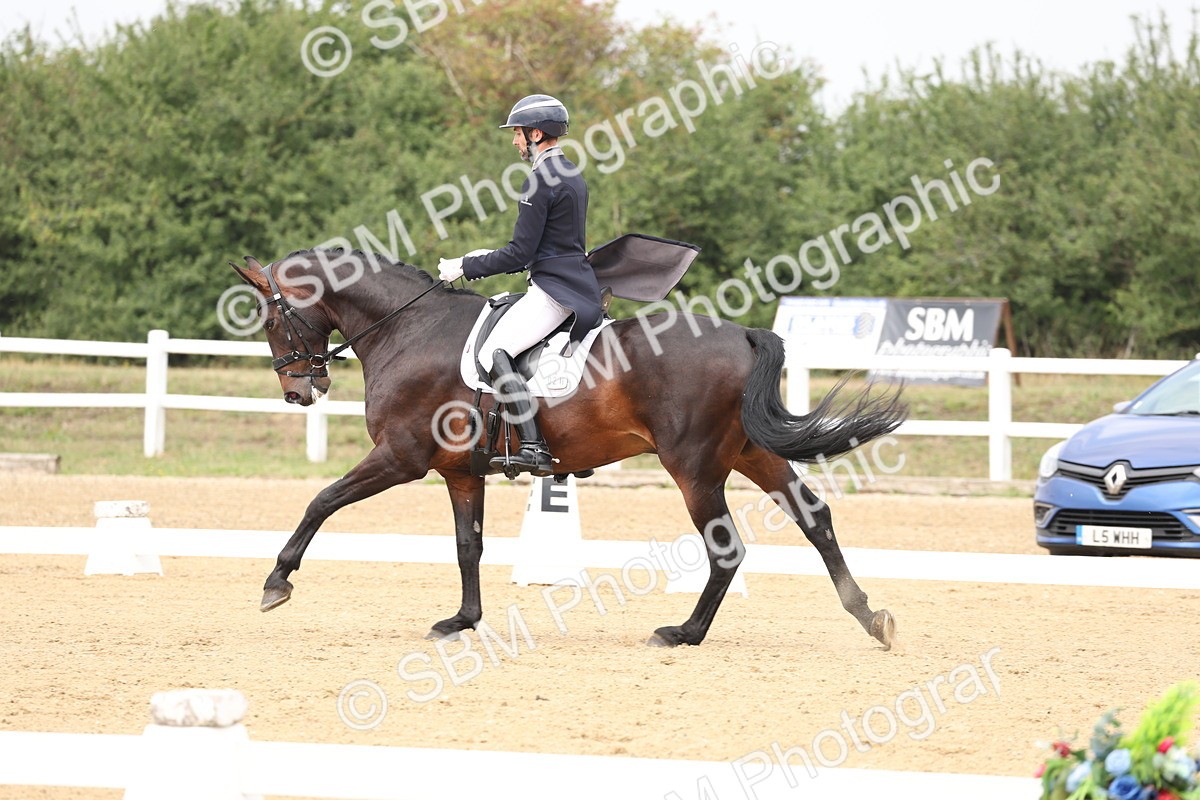 SBM_007104 - Class 9 - FEI INT I - 13.37-14.33