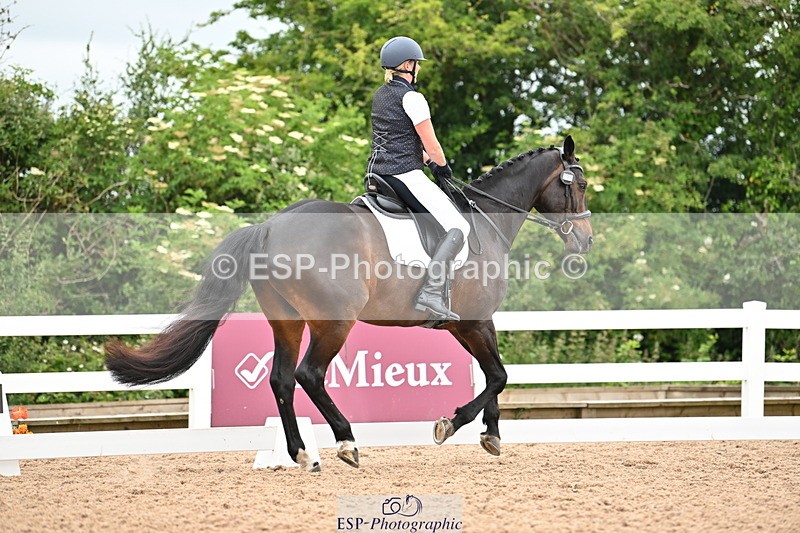 240623A-115006-17582 - Cls 48 BD Novice 37A