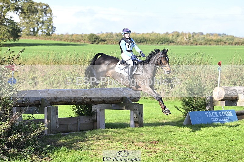 251024A-124901-11281 - B-140-Charlotte.Ward