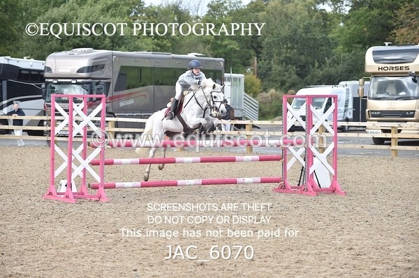 JAC_6070 - CLASS 6 SAT Springboard 128cm/ 138cm Restricted Handicap