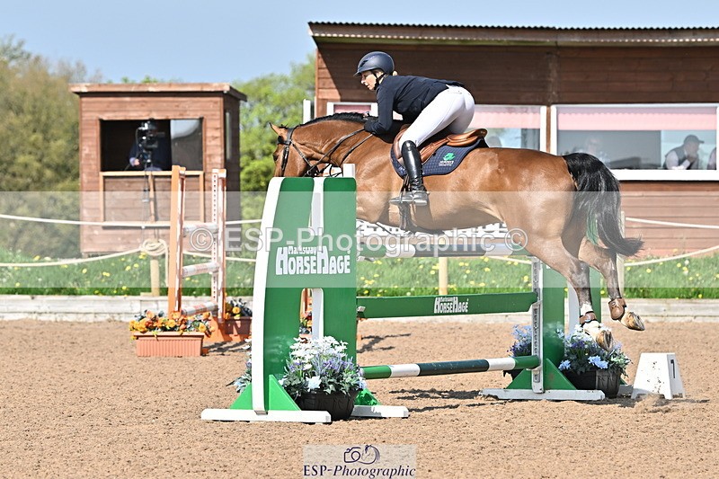 240509A-100706-00776 - Cls 8 Foxhunter