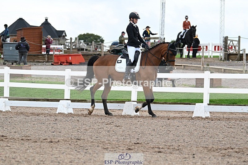 250907-121130-08248 - 066-Alice.KneenSpringtime.Marvel