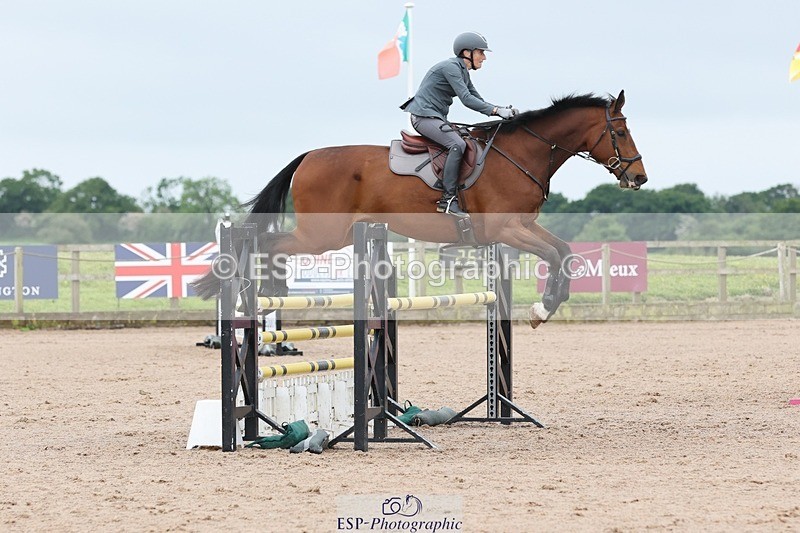 250524-092905-03809 - Cls 13  A&B 1.05m & 1.10m open