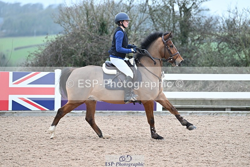 240128A-130236-01176 - Cls 5 Pony Foxhunter