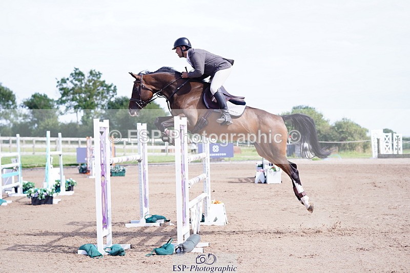 240803A-152800-08913 - Cls 32 National 1.30m Open