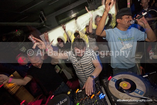 276 - Friends-&-Family @ the-roadhouse 02.05.15 (b)