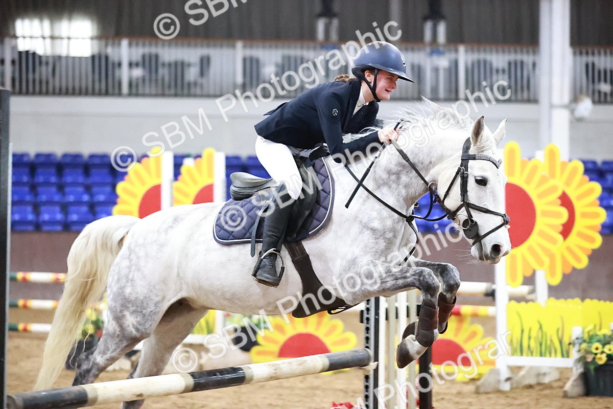 SBM_001719 - Class 9 - Pony Intro 75cm