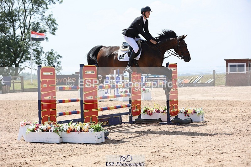 250725-141159-03197 - Cls 3 Snr Foxhunter
