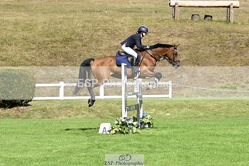 250829A-111215-00873 - Cls 1B Snr 1.10m Open