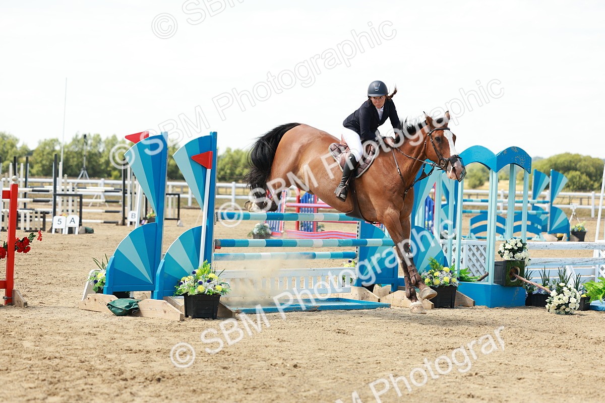 SBM_007549 - Class 3 - Senior Newcomers - 1.10m Open