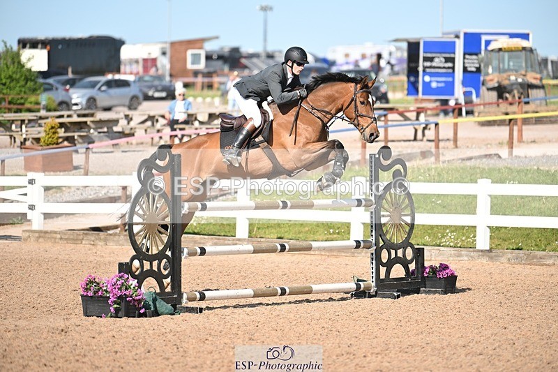 250510-164916-12222 - Cls 25 Snr Newcomers