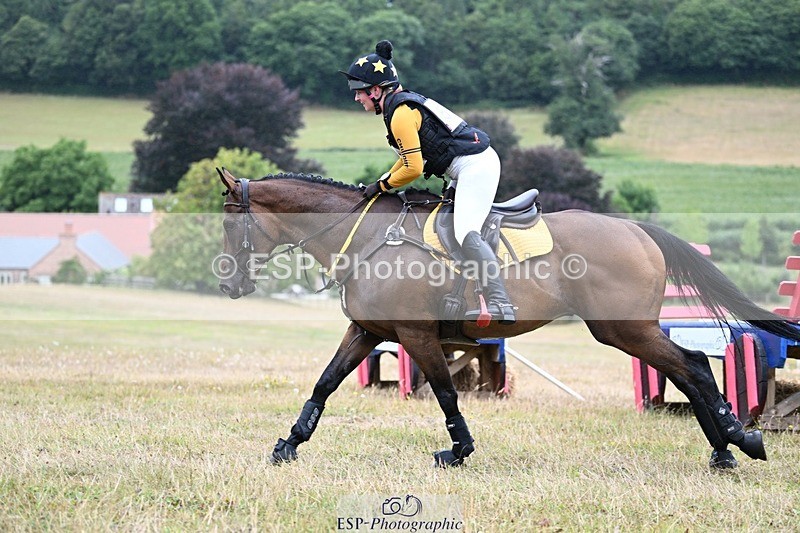 250803A-125707-13344 - M-565-Aimee.Bickley-LA.BASS