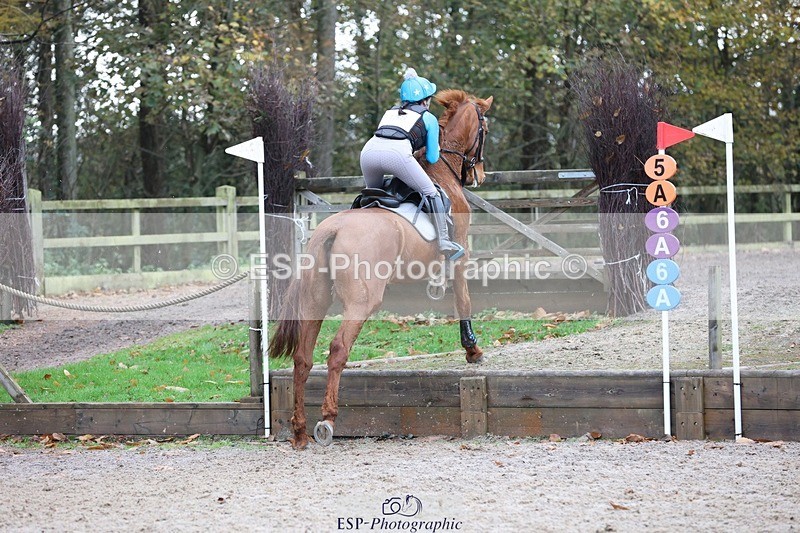 231118-140852-02156 - Cls 3 90cm