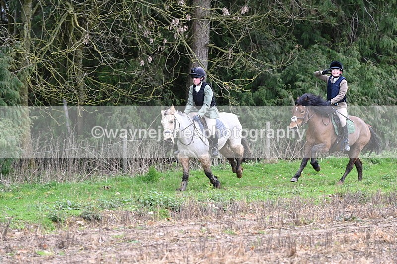 WJ6_9659 - Line Four