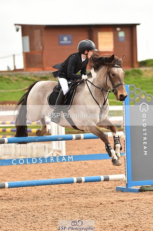 240210A-130042-01282 - Cls 9 Foxhunter & 1.10m Open