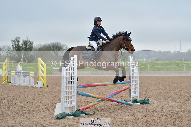 240128A-122737-00922 - Cls 16+17 Club and Schools 80cm