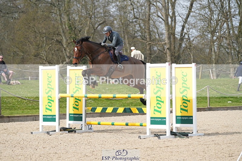 260322A-130946-01796 - 12 Newcomers 1m 10 Open