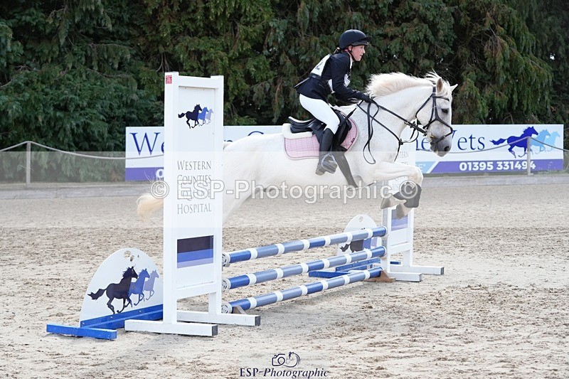 250821A-105107-14164 - WC Round 2 10.00 to 11.00