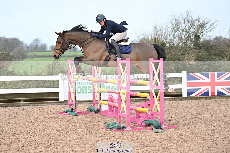 231209A-120531-01704 - Cls 12 Newcomers & 1.10m Open