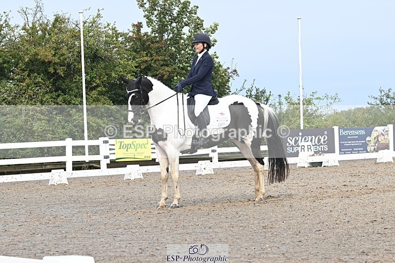 250907-112047-06616 - 077-Sarah.WallDerryroane.Lad