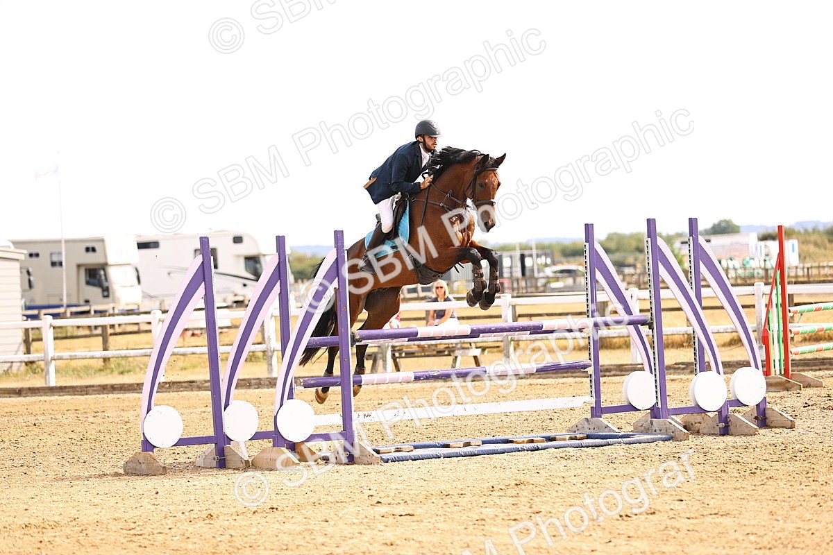 SBM_001616 - Class 6 - Senior Newcomers 1.10m