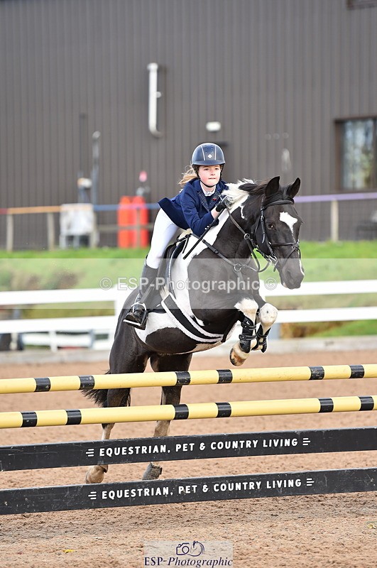 231029A-113800-03095 - Pony Newcomers & 1m Open