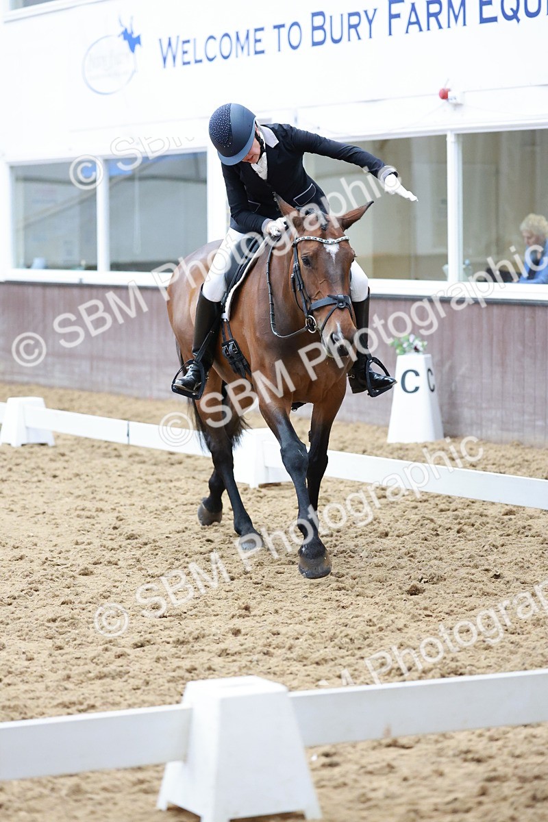 SBM_008377 - Class 6b - Novice 6 - 9.28-10.41