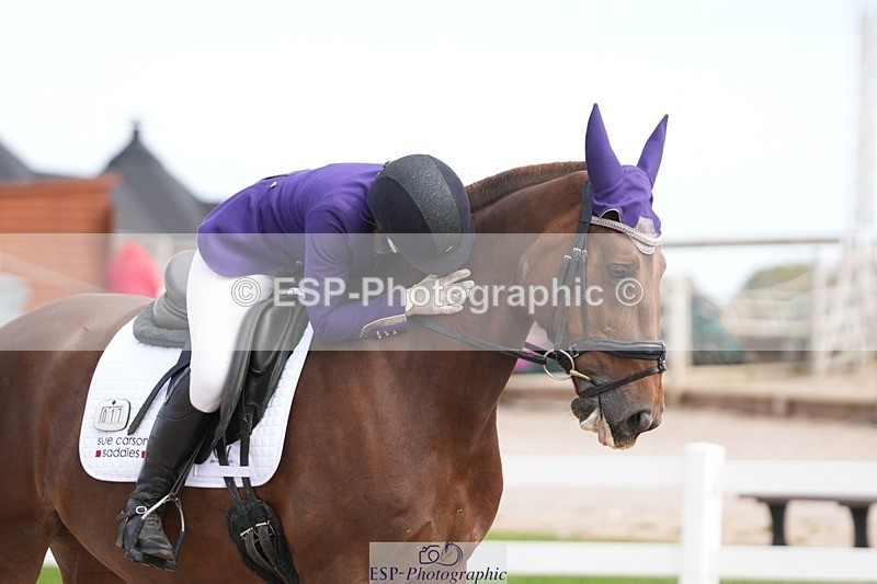 250906-132247-03610 - 017-Natalie.RosewarnePenpont.Fancy.That