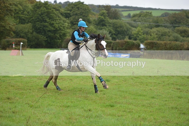 RAY_9650 - Class 2: 70cm: Corner