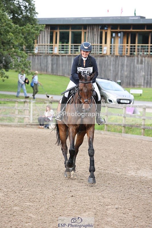 240804-102014-11015 - 355-Selina_Milnes-MUSTAFA_MOLASSES