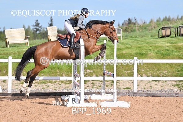 BPP_1969 - CLASS 3 - FRI - Senior British Novice/90cms Open