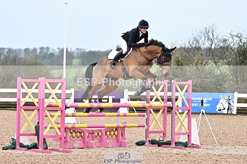 250129-112018-00199 - Cls 03 Snr 1.05m Open