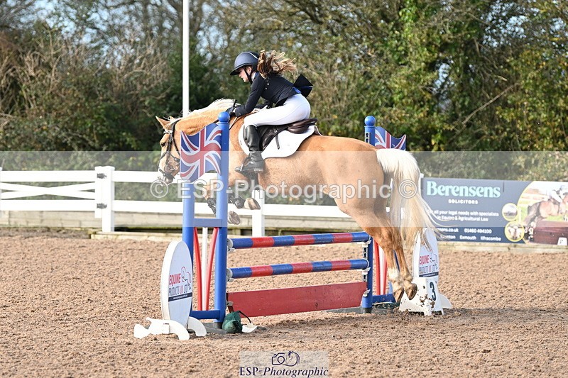 241026A-110748-00299 - SAT Cls 5 Pony British Novice and 80cm