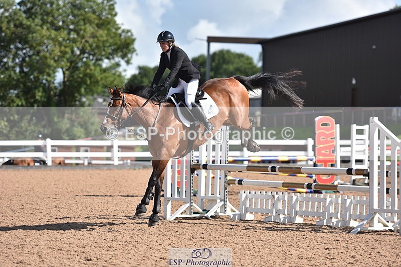 230806A-100058-01135 - Cls 16 Snr British Novice & 90cm Open