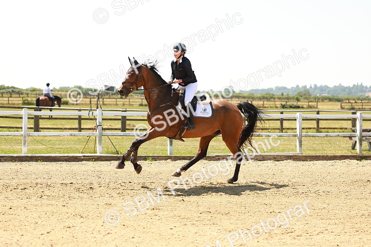 SBM_001628 - Class 4 - Senior Newcomers - 1.10m