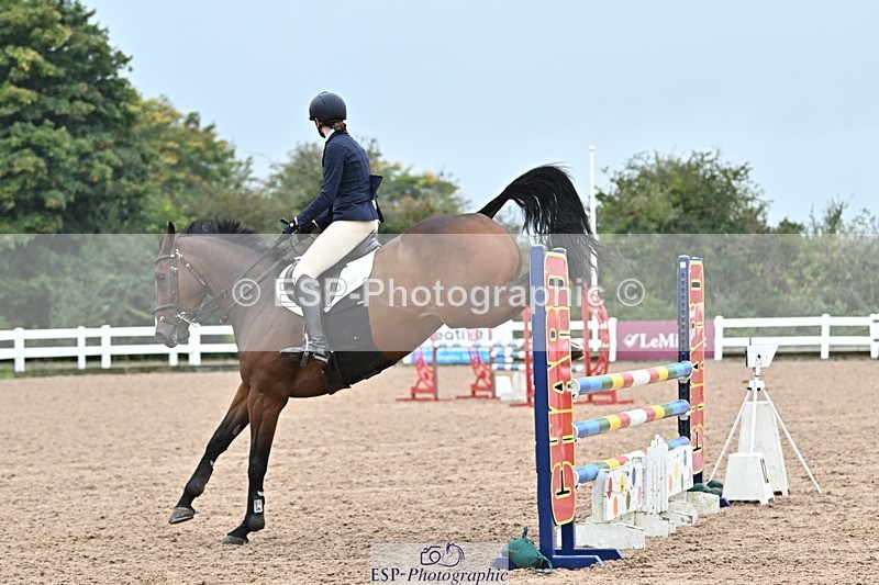 240925A-123743-00618 - Cls 3 Snr 1.05m Open