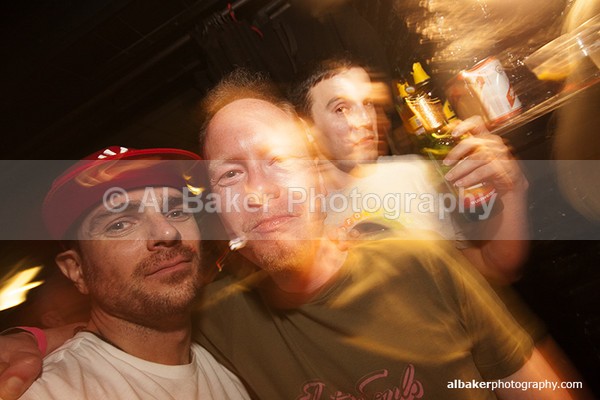 141 - Friends-&-Family @ the-roadhouse 24.04.15