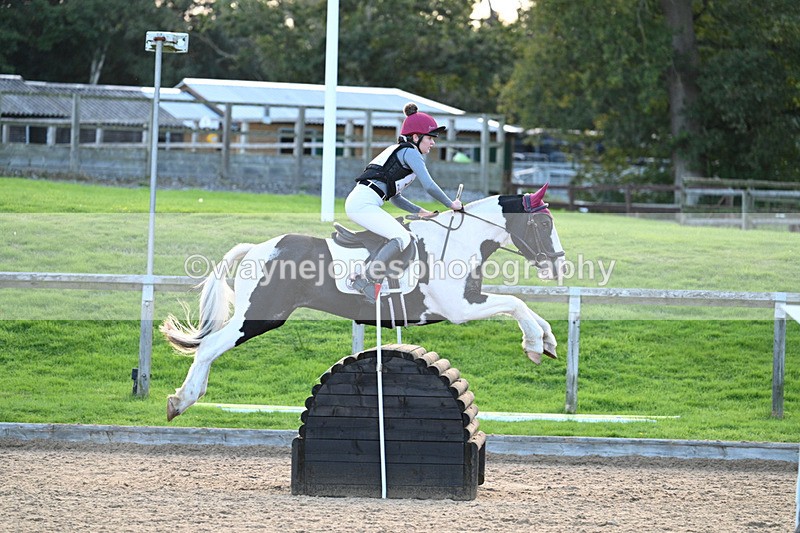 WJ7_7073 - Time 17:12 to 17:30