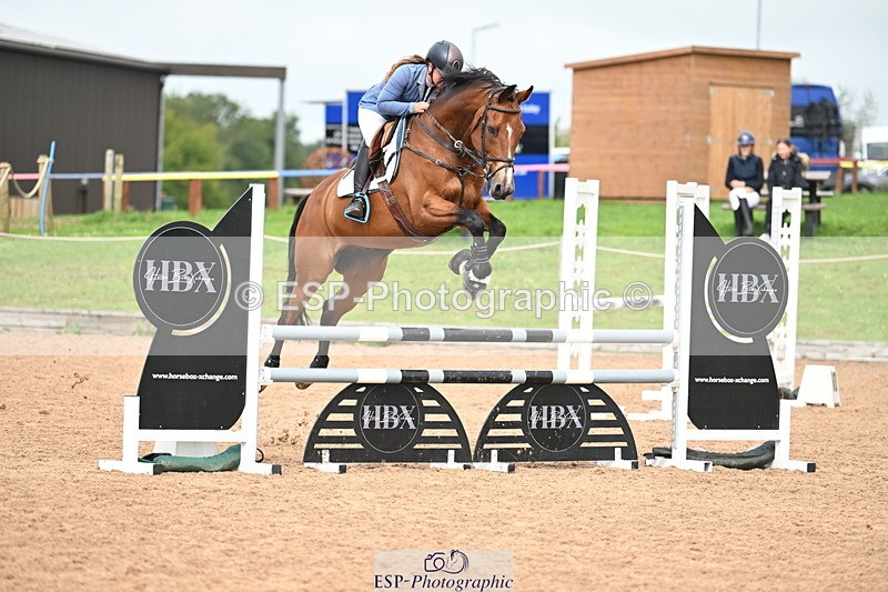 240908A-130310-03880 - Cls 15 U21 Intro 90cm-1.00m  Team Comp