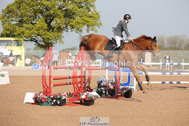 240511A-091254-10967 - Cls 32 Foxhunter