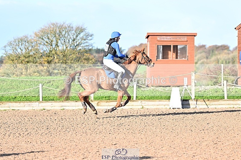 251102-090719-00014 - 70cm