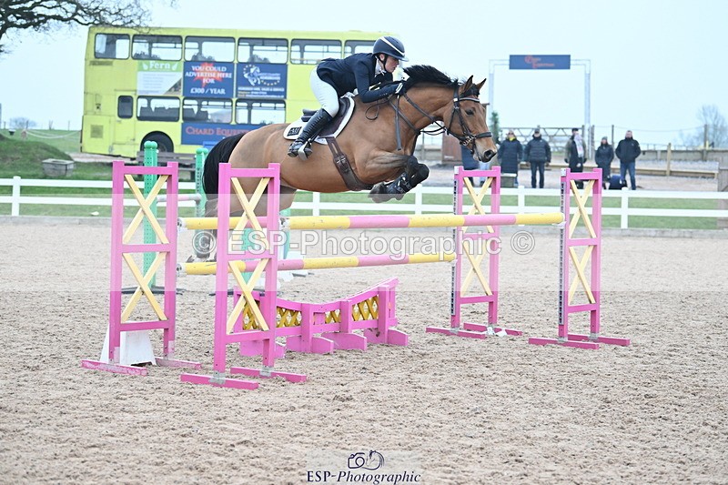 240113A-141805-02306 - Cls 13 Foxhunter and 1.20m Open