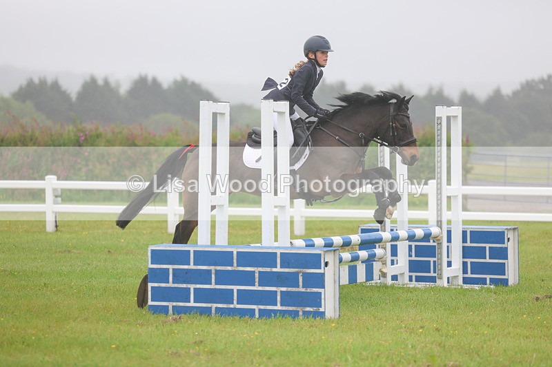 3E7A5531 - Class 2: Junior 60cm