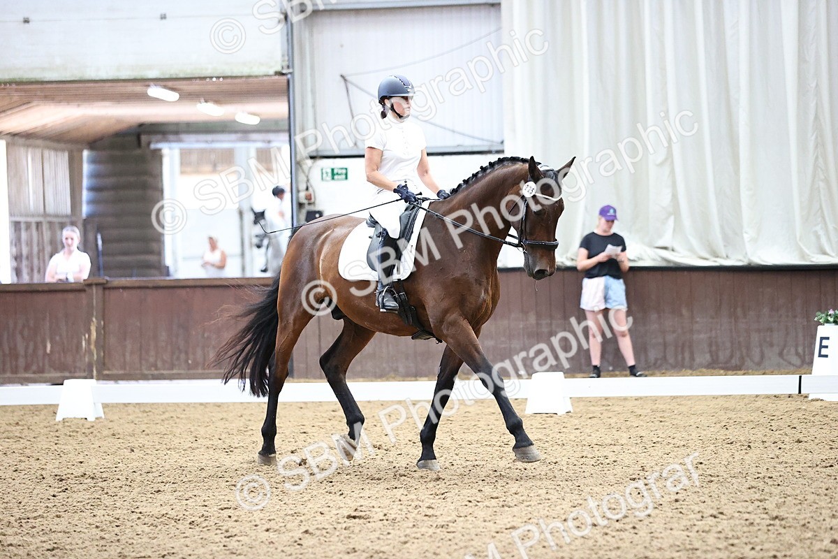 SBM_000887 - Novice 4 Warm Up