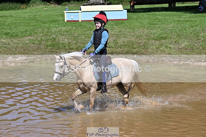 240728B-112004-00883 - Theo's Group XC